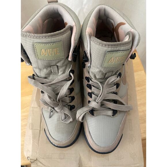 Nike ACG Lava Dunk Hi